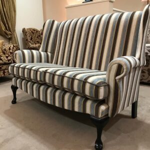 Queen Ann Sofa PS22